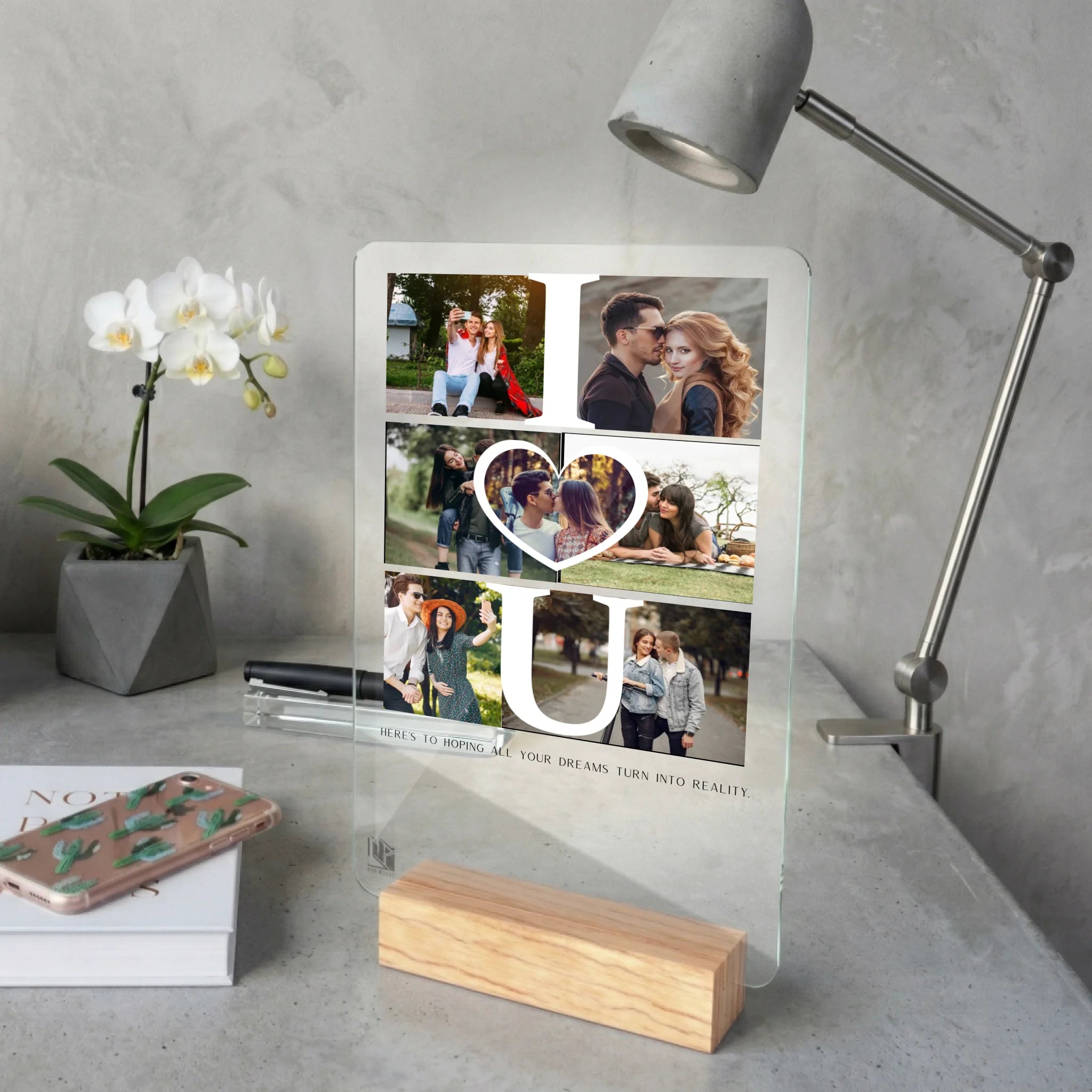 acrylic plaque mockup 3