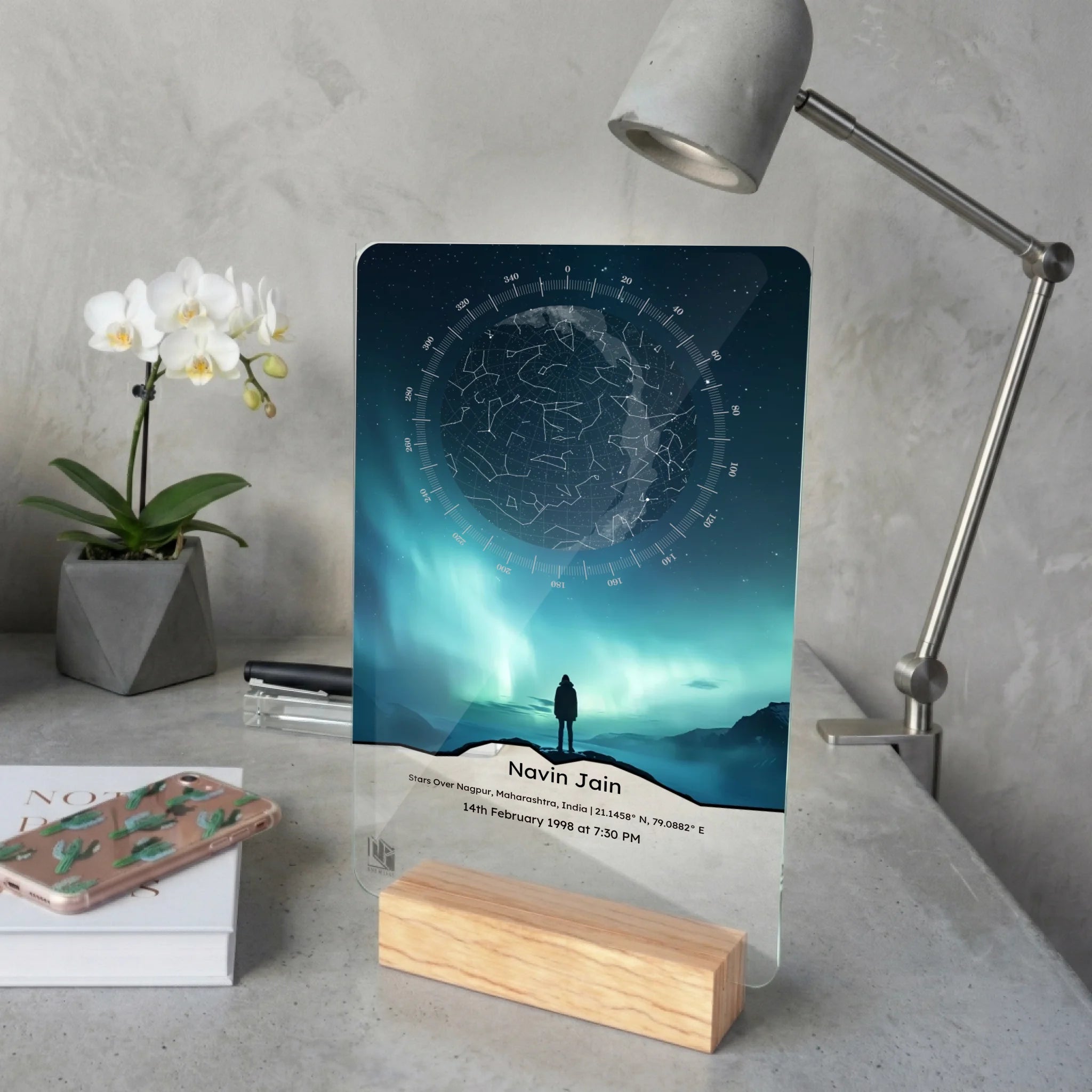 acrylic plaque mockup 3