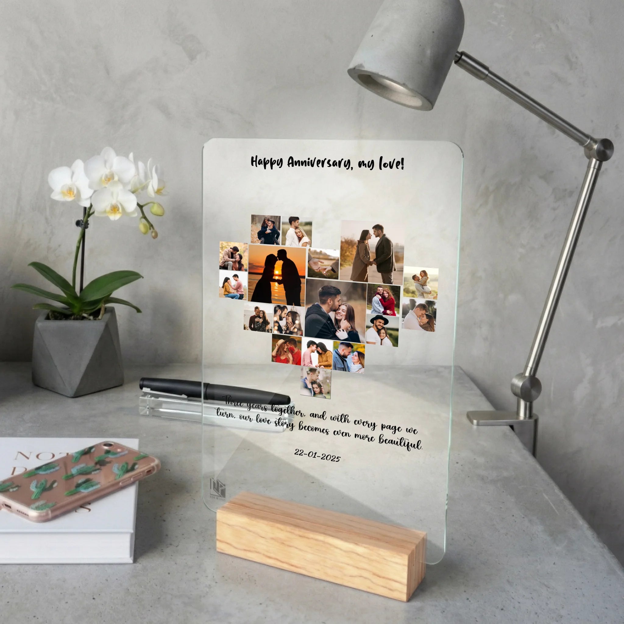 acrylic plaque mockup 3
