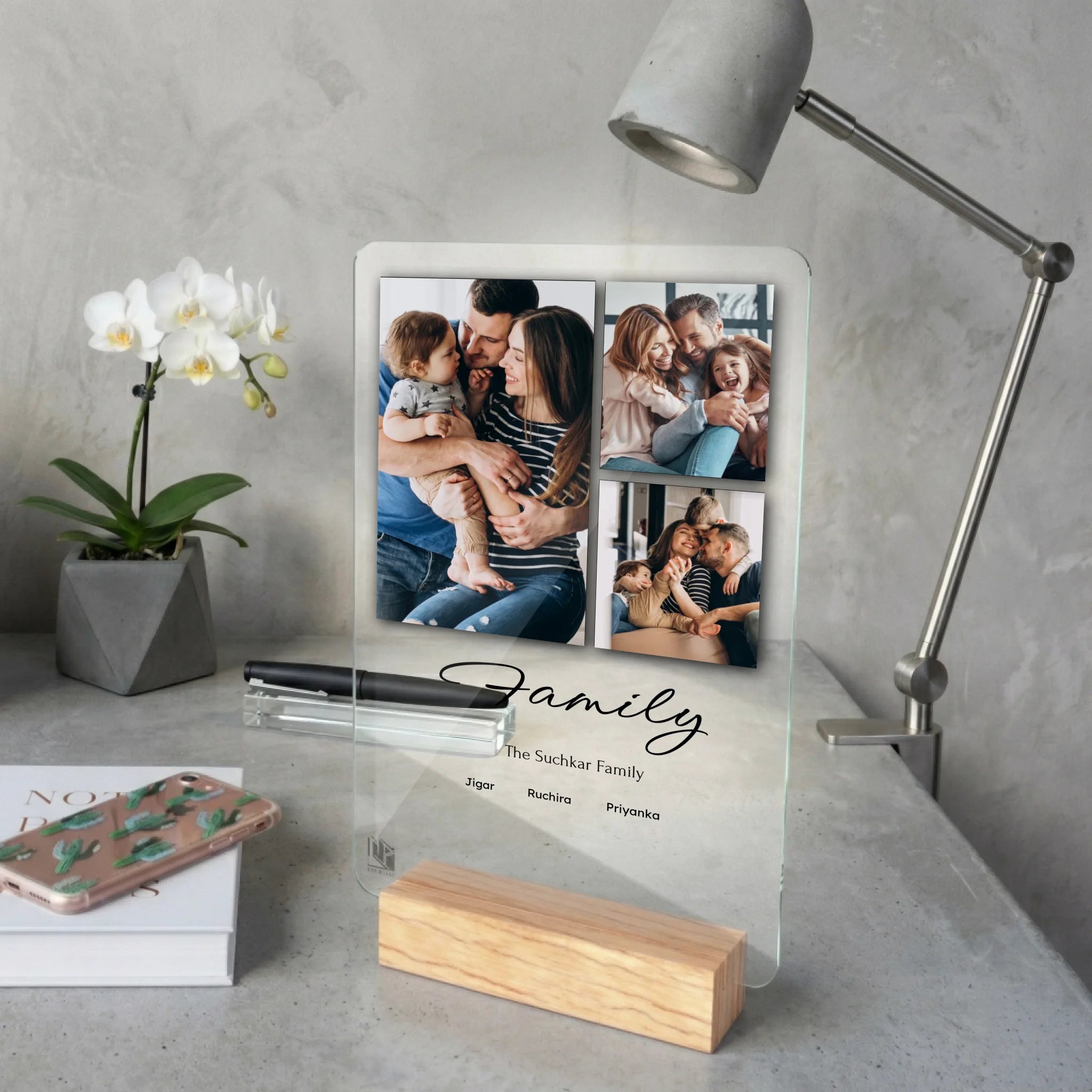 acrylic plaque mockup 3