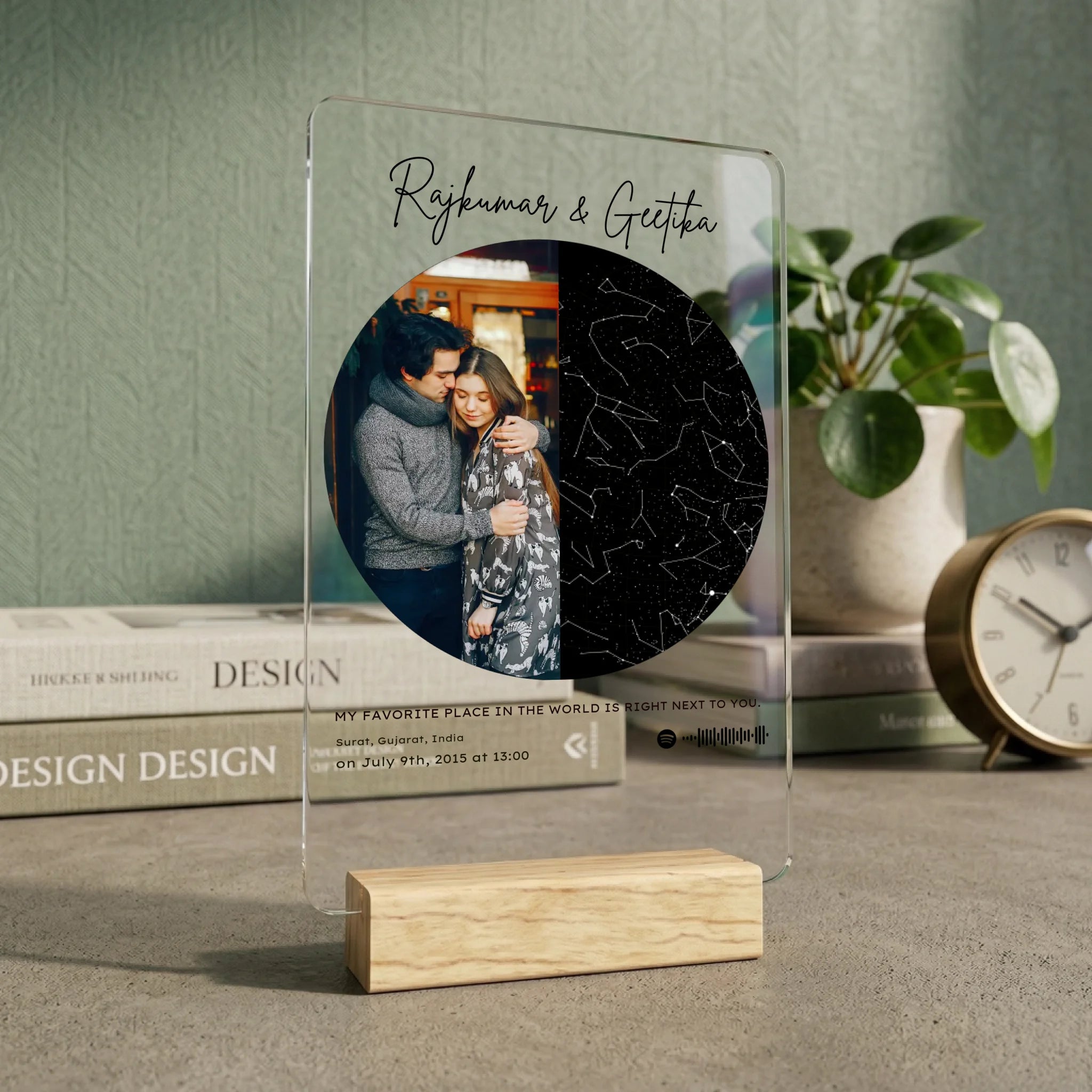 acrylic plaque mockup 2