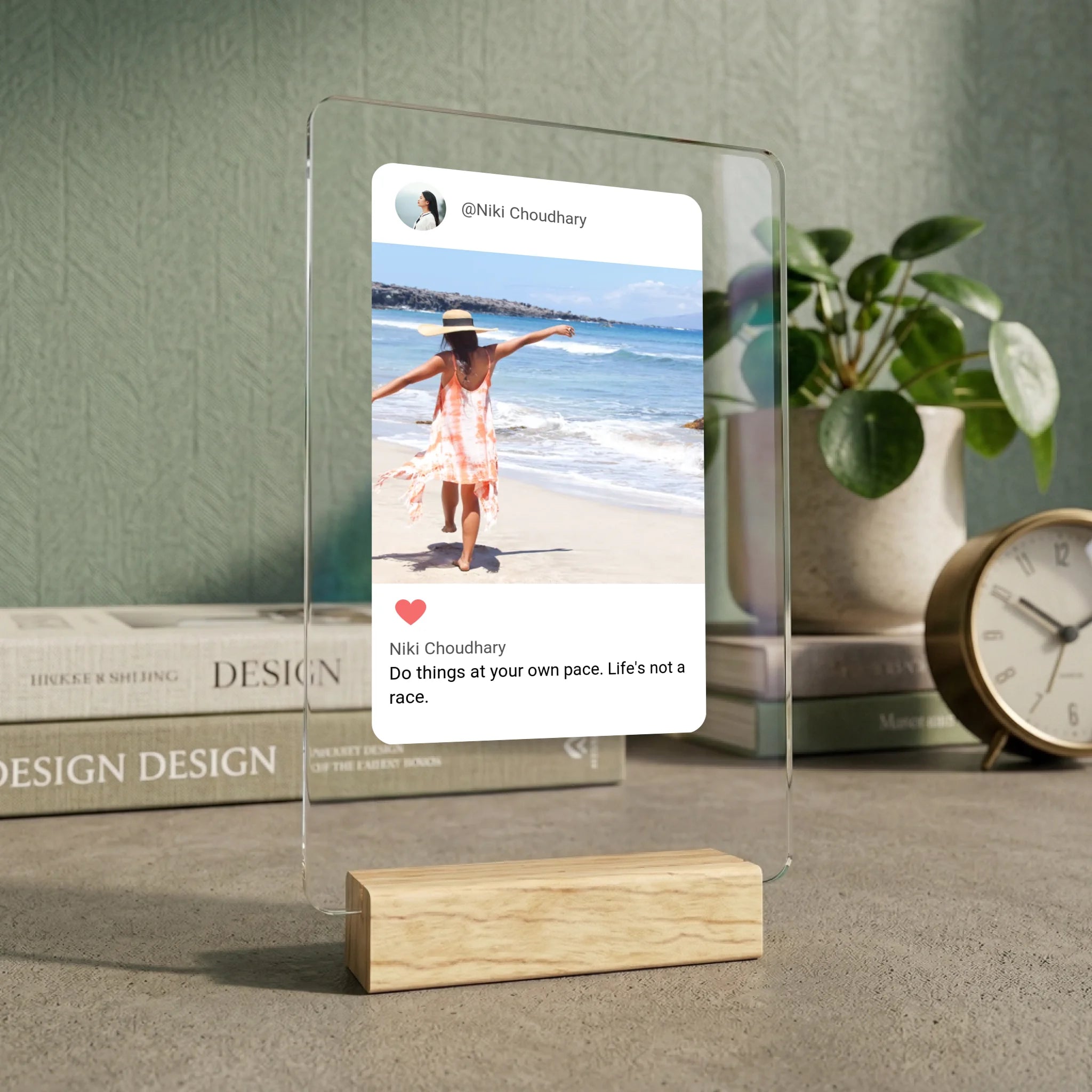 acrylic plaque mockup 2